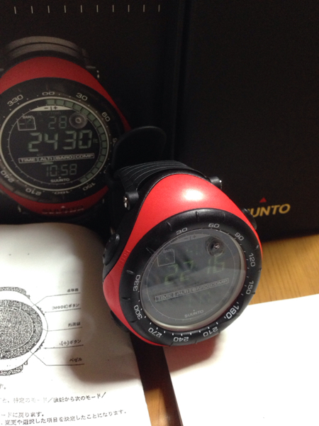 スント SUUNTO ベクター VECTOR ヴェクター・ルージュ（限定品） 初期 