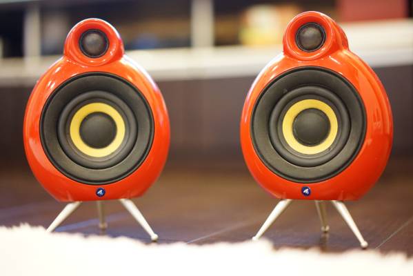 Micropod SE スピーカー レッド/Scandynaスキャンダイナ