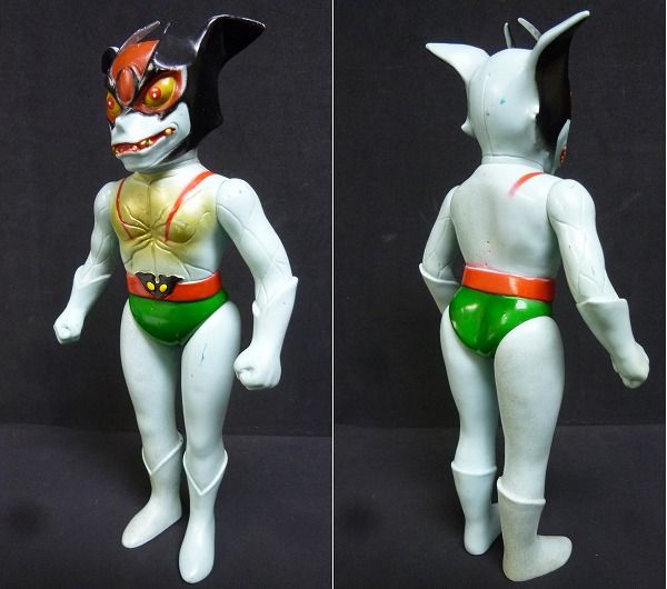 美品 未開封 当時物 無版権 デビルマン スタンダードソフビ 胸ゴールド デビルマン ソフビ パチ 無版権 Yahoo!オークション - ソフビ