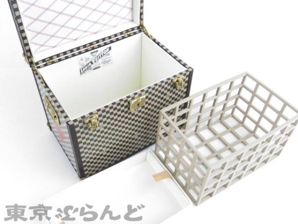 LouismVuitton ノベルティ トランク 小物入れ 非売品】LOUIS VUITTON