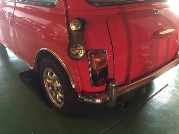 再）送料無料　旧ミニ本皮黒タンクエプロンよだれかけメッキロゴ