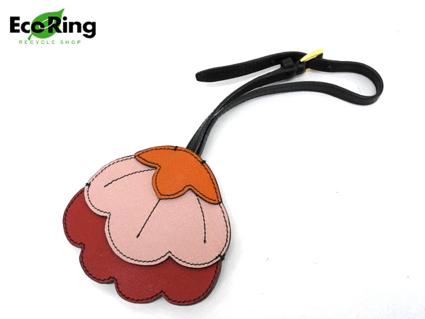 1円 超美品 プラダ 花モチーフ キーホルダー レザー 小物 CQ981