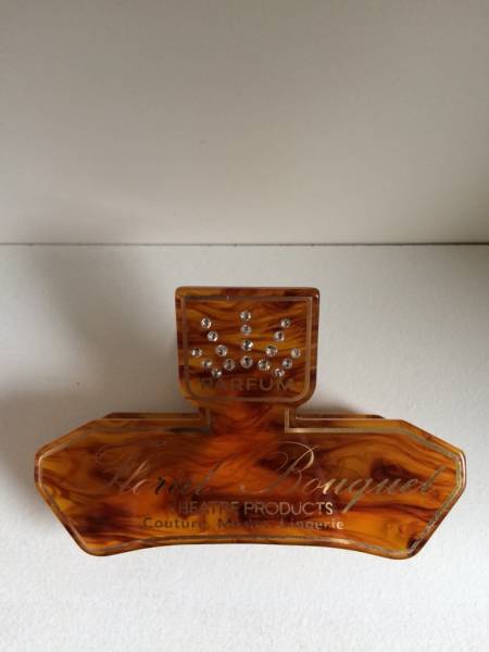 THEATRE PRODUCTS（シアタープロダクツ）香水瓶クリップ　送料込_1