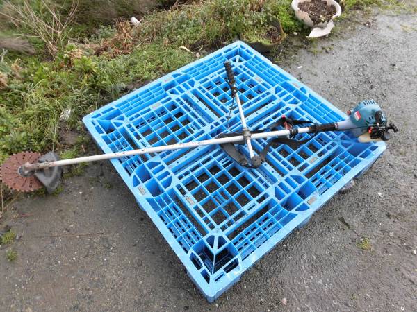 ★マキタ　草刈機　「MEM202」　肩掛け　状態良好商品★