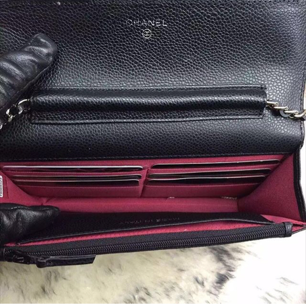 シャネルCHANEL☆チェーンウォレットキャビアスキン☆ノベルティ 家族