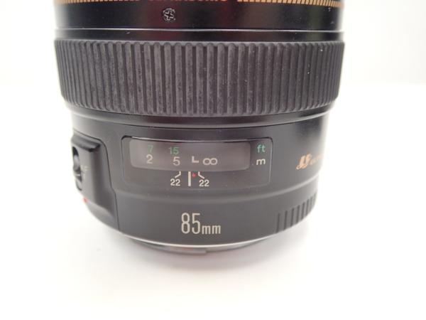 キャノン CANON レンズ EF 85mm F1.8 USM □ 432A1-3 F1.8 【公式通販】