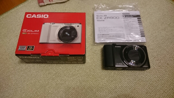CASIO EXILIM EX-ZR800 （中古） 中古 美品 カシオ 動作確認済み
