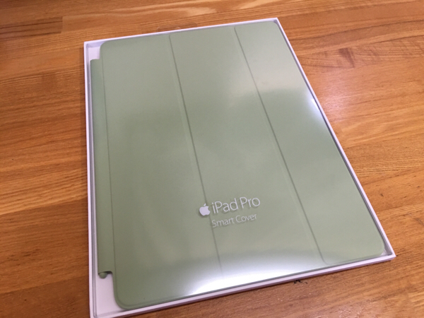 ipad pro 9.7インチ 純正のカバー mmg62fe/a ミント 中古美品