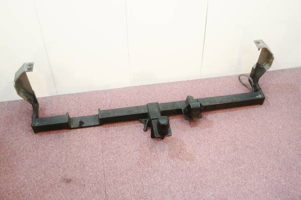 希少 【DA62W用】 ヒッチメンバー/エブリィ ワゴン 社外品(トレーラー
