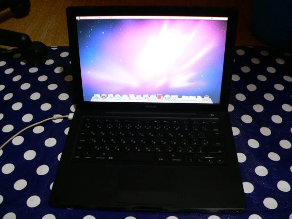 ★即決 MacBook Early2008 MB404J/A C2D 2.4GHz/2GB/250GB/SD★