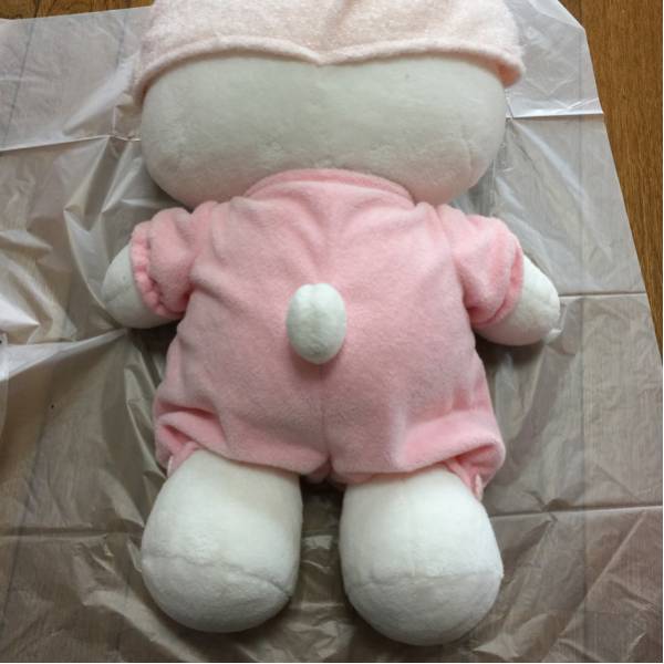 ハロー キティ ぬいぐるみ パジャマ_2