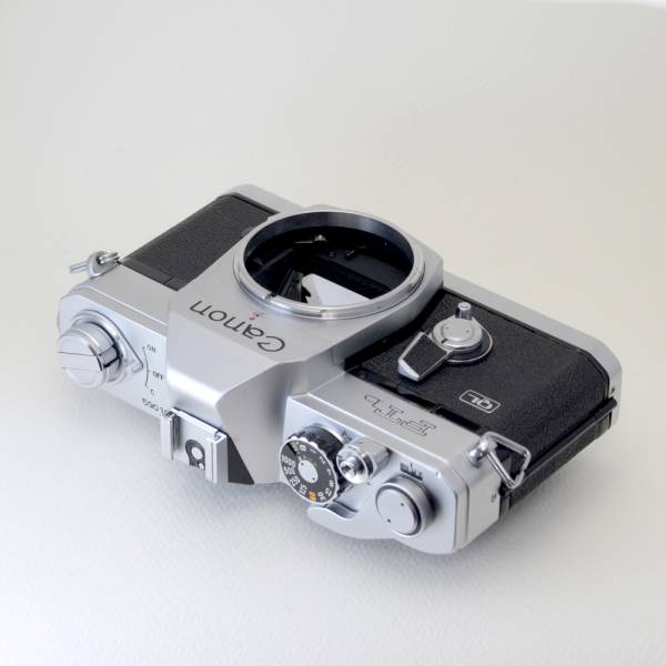 【動作品】Canon FTb + FD 50mm F1.8 銀枠 整備済 キャノン Canon FTb（シルバー）/ FD 50mm 1:1.8 中古(キヤノン