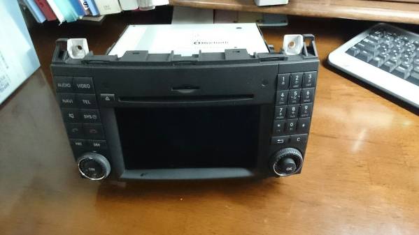ベンツ　Ａクラス　Ａ169　マルチ　ナビ　モニター