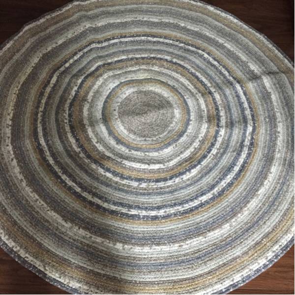 新品　ZARA  イレギュラー　ラグ　スモール ザラホームのラグ新品 新品 ZARA HOME イレギュラー ラグ スモール公式