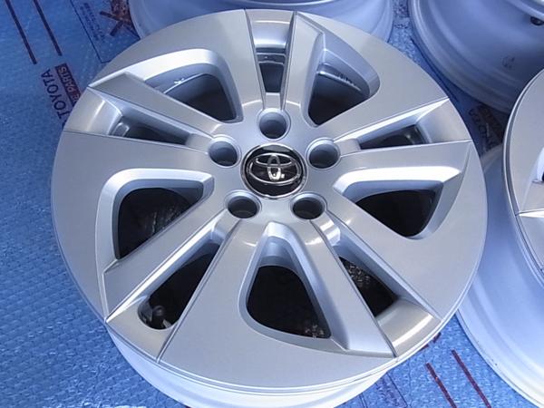 50系 プリウス 純正ホイール 15インチ 6.5J +40 5H 100 トヨタ 50系 プリウス 純正ホイール 15インチ 6.5J +40 5H 100 トヨタ