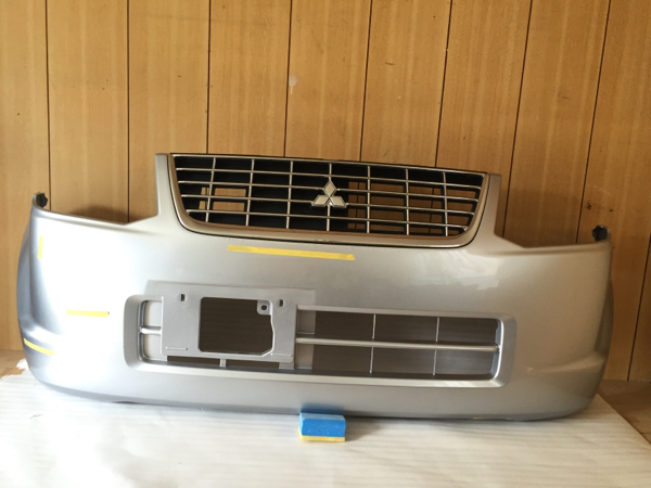 最新作，低価H82W 後期 ekワゴン 純正 フロントバンパー 6400C356シルバー(フロント)｜売買されたオークション情報、yahooの商品情報をアーカイブ公開 - オークファン 三菱用