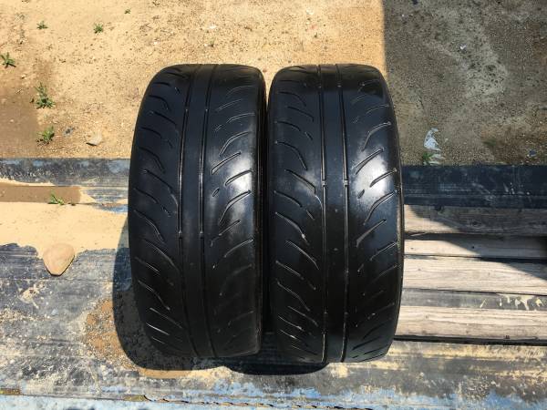 ダンロップ DIREZZA ZⅡ 215/45/17 バリ山2本セット