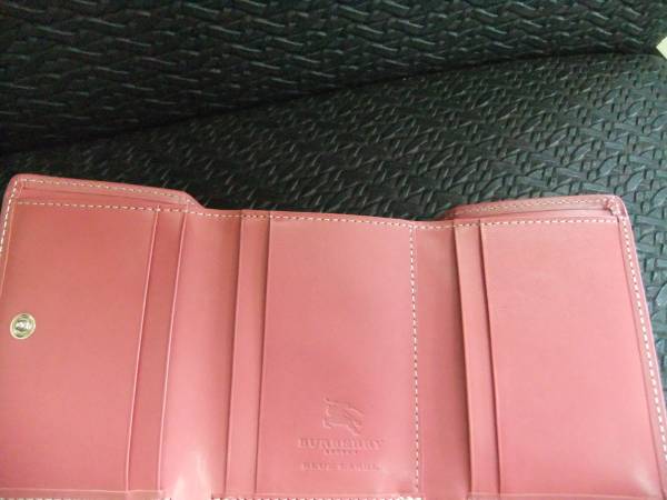 バーバリー 財布 BURBERRY ピンク 定番 かわいい
