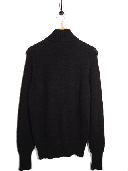 美品 Cruciani クルチアーニ ジップアップニット 羊毛 50 黒 美品 Cruciani クルチアーニ ジップアップニット 羊毛 50 黒