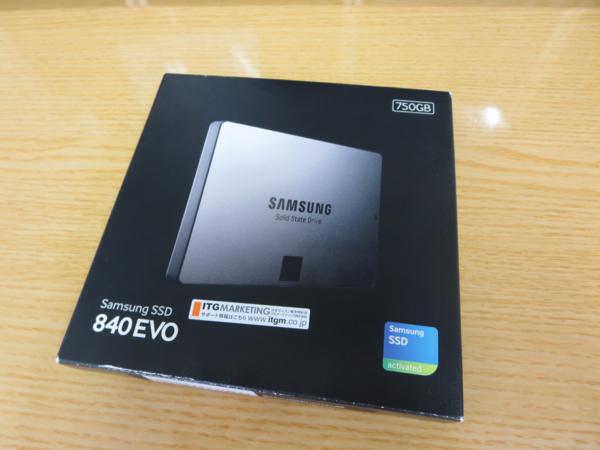 新品1円]SSD 750G SAMSUNG 2.5インチ 840 EVO 内蔵 動作0.1W JIAX