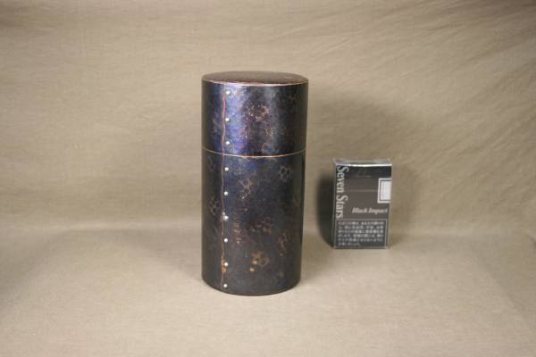 ●若鹿● ☆玉川堂製　鎚起銅器　鋲打　特大　茶筒／茶入☆