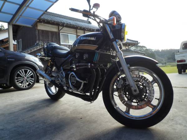 ☆ 必見！人気のゼファーχ ☆車検あり カワサキ 251cc-400cc 【公式通販】