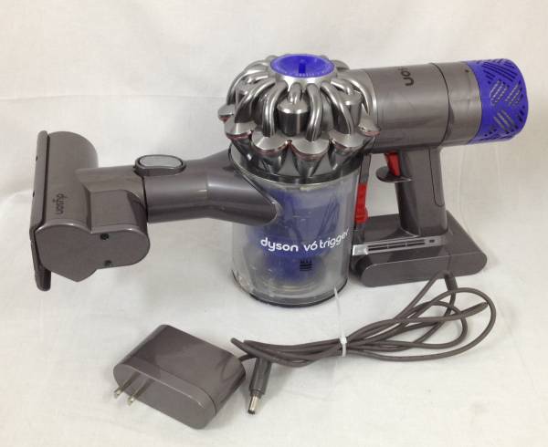 動OK 美品 dyson/ダイソン HH08 コードレスクリーナーV6 Trigger