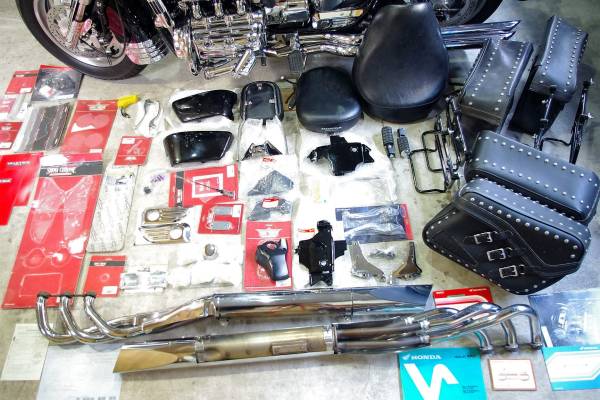 ★ワルキューレ・Ｂギア付おまけ多数：車検付約３百万⇒８０万円