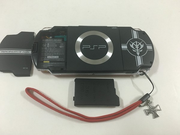 PSP-2000 ギレンの野望 スペシャルパック PSPL-90001