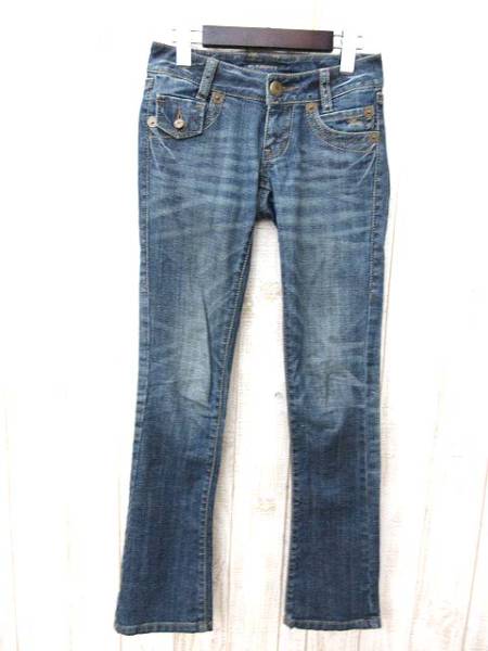 バーバリーブルーレーベル デニム パンツ ジーンズ USED加工 34