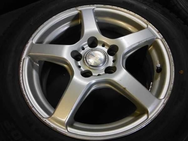 215/60R16 スタッドレス 6.5J+45 114.3-5H sibillaGG 913350