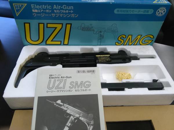 □マルシン ウージー・サブマシンガン 中古美品□ UZI マルシン サブ