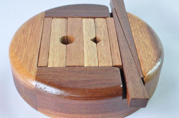 篆刻用　印床（低床タイプ）クサビ式　［墨文字製作所ストア］