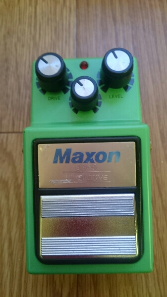 楽器・機材 Maxon OD9pro + 日本製 オーバードライブ ブースター 9v電池4個