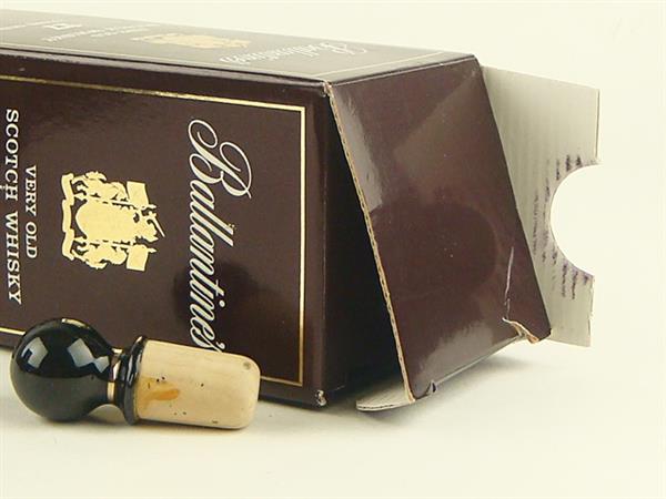 バランタイン 17年 ウイスキー 2本セット 外箱付き 酒 AL61-2⁄未開栓 バランタイン 17年 ウイスキー 2本セット 外箱付き 酒 AL61-2⁄未開栓