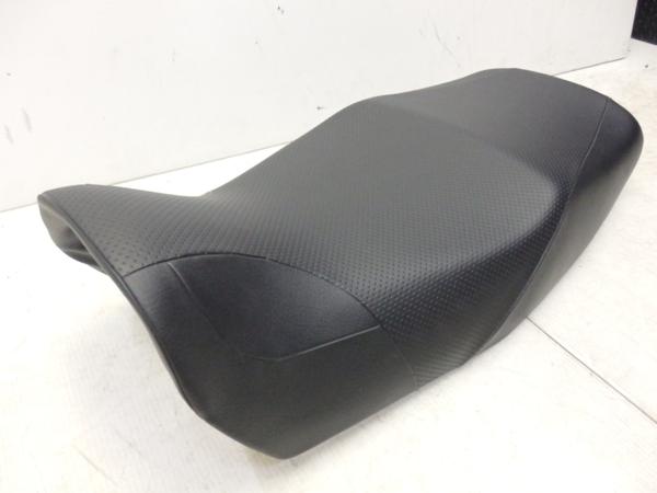 XJR1300 Fi 07 RP17J ヤマハ 純正 シート 新車外し 美品【P071