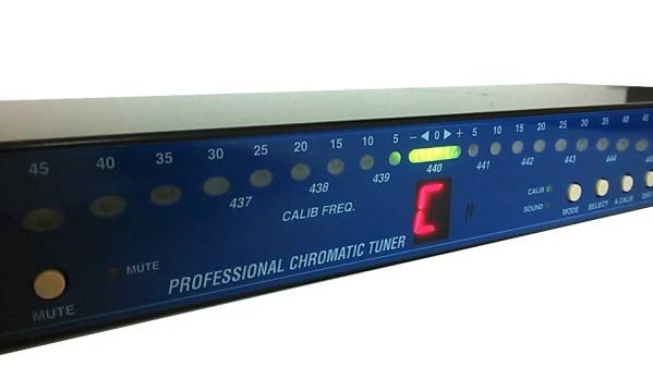 希少 REXER 1U ラックマウント ギター ベース チューナー 即有 1U Rack Tray｜ラックマウントキット｜オーディオブレインズ