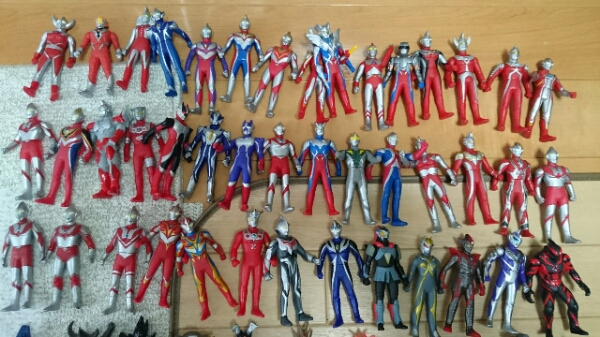 ウルトラマン対決セット 食玩「ソフビヒーローウルトラマン対決セット