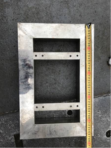 大型車ナンバーカバー ステンレス 化粧 安い 1点のみ