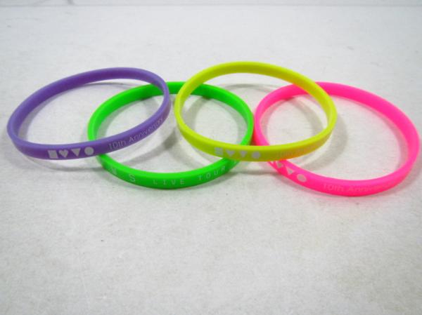 NEWS 10th Anniversary 東京ドーム限定 ラバーバンド 4色