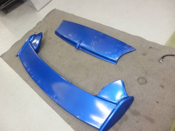 BP5レガシィ ルーフスポイラー(K2 GEAR/ディフレクトウィング)