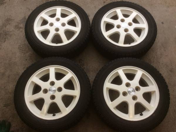 軽用 ダイハツ純正 155/65R14 スタッドレスタイヤセット タイヤ