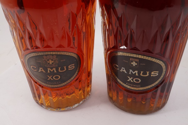 CAMUS カミュ XO ロングネック ２本　700 ハ