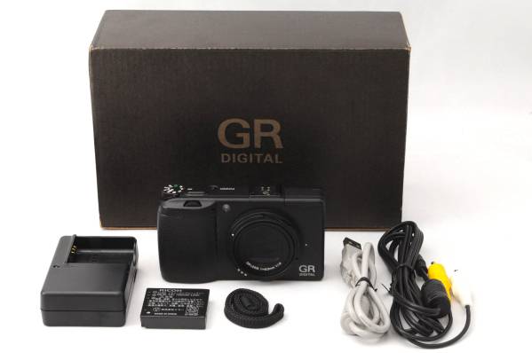 ☆美品☆ RICOH リコー デジタルカメラ GR DIGITALⅢ #1045 ***写真