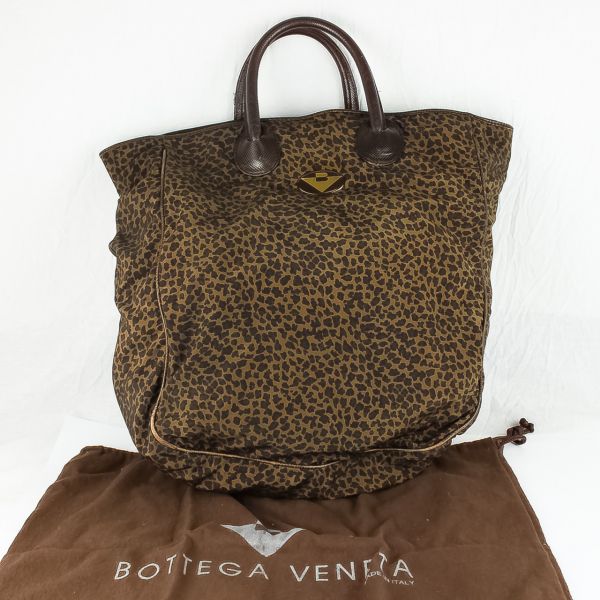 ヒョウ柄 ボッテガヴェネタ Bottega レオパード（ブランドボッテガ 