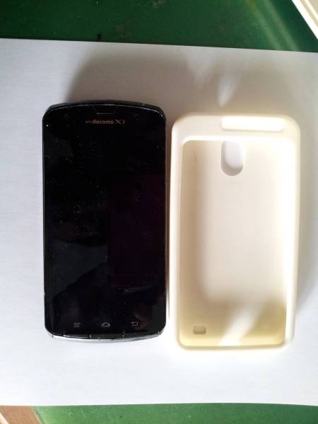 F10d 格安sim使えます　即決送料無料_1