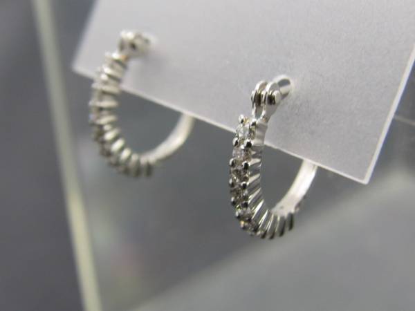 １円～Xmas★k18wg 天然ダイヤモンド0.20ct ピアス★