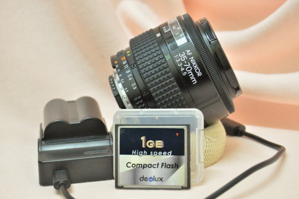 ●人気●　NIKON D70 レンズ BT CF付 すぐ使えます 取説あり