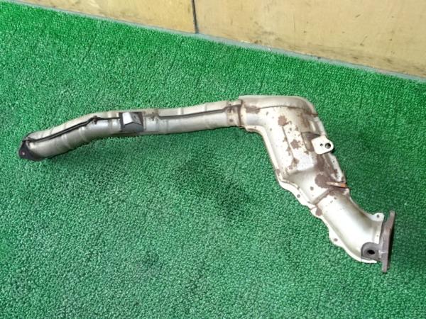 L20-133 H15 GDB インプレッサ WRX STI D型 フロントパイプ 触媒 L20-133 H15 GDB インプレッサ WRX STI D型 フロントパイプ 触媒
