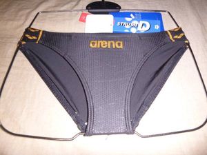 競パン アリーナのYahoo!オークション(旧ヤフオク!)の相場・価格を見る